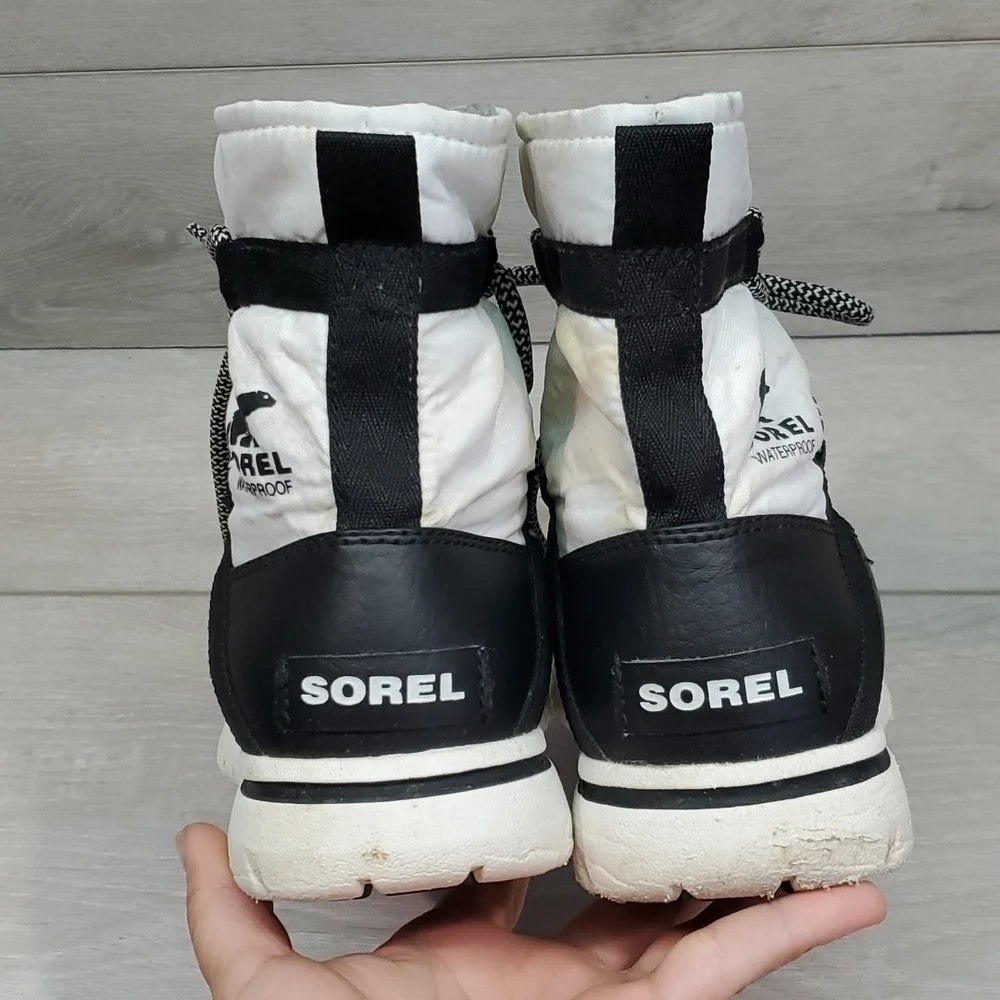 Sorel Women Outdoor Explorer Non Shell Waterproof Ankle Booties shoes sz7